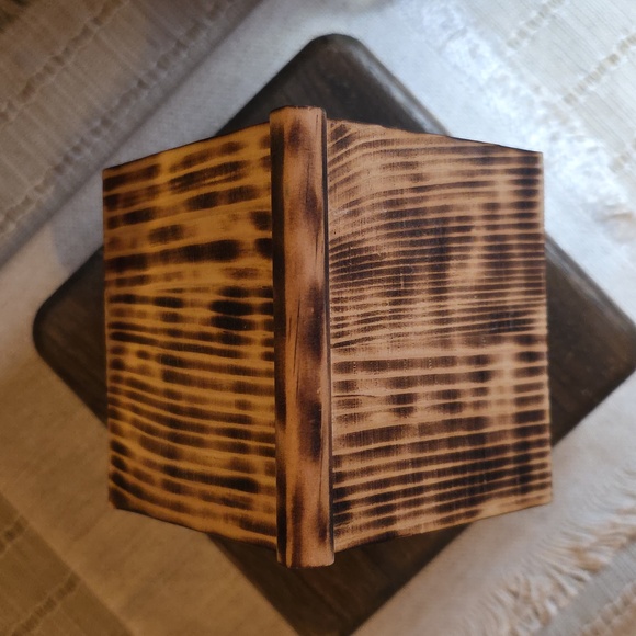 Stone Decorated Handmade Birdhouse - Picture 6 of 9